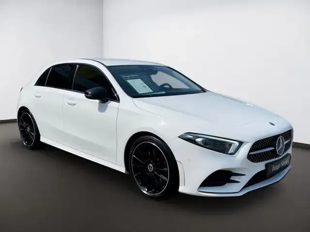 Mercedes-Benz A 220