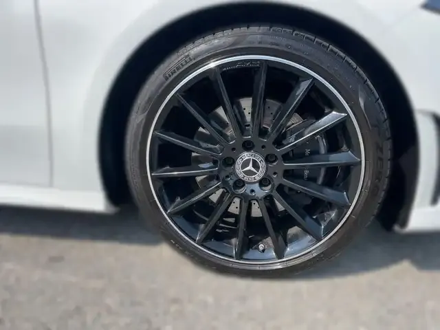 Mercedes-Benz A 220