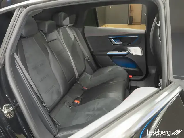 Mercedes-Benz EQE 350