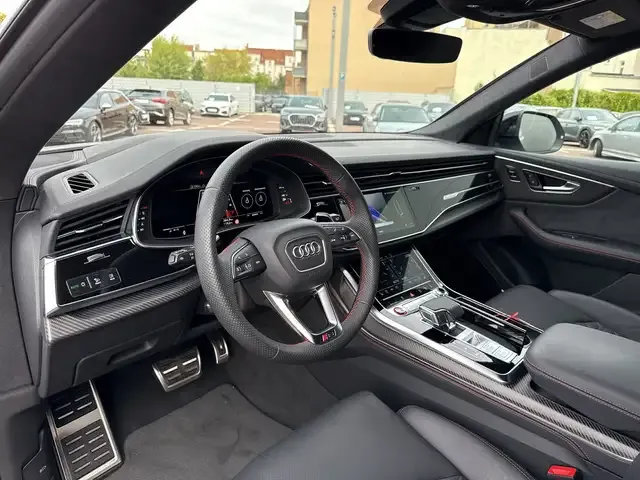 Audi RS Q8