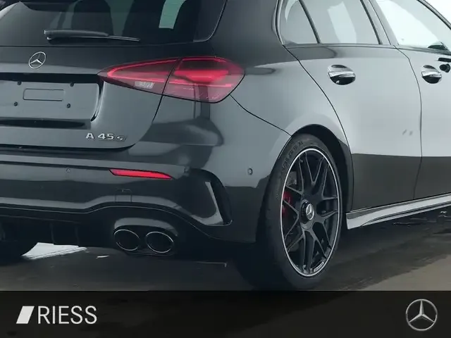 Mercedes-Benz A 45 AMG