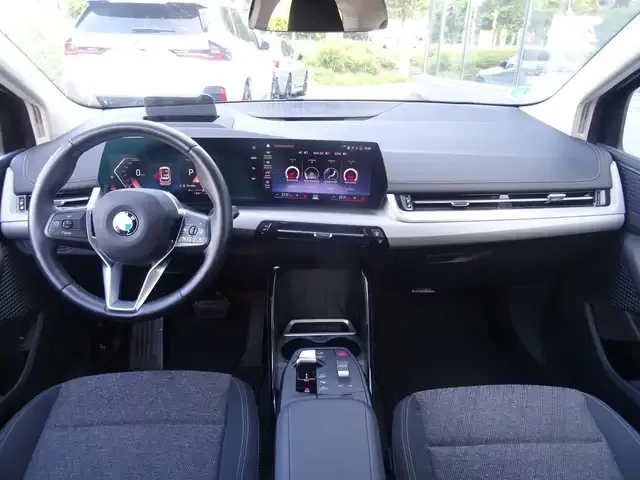 BMW 223