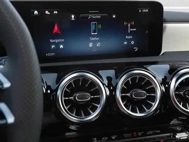 Mercedes-Benz CLA 220