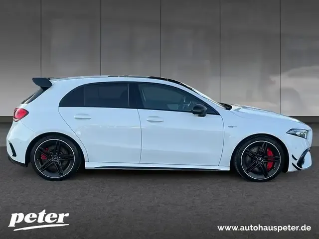Mercedes-Benz A 45 AMG