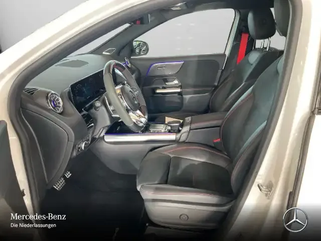 Mercedes-Benz GLA 45 AMG