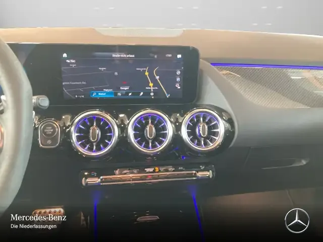 Mercedes-Benz GLA 45 AMG