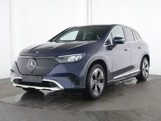 Mercedes-Benz EQE SUV
