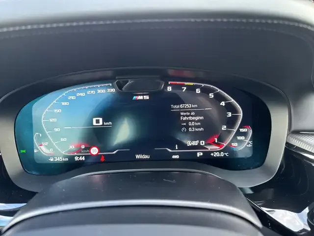 BMW M5