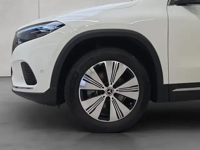 Mercedes-Benz EQA 250