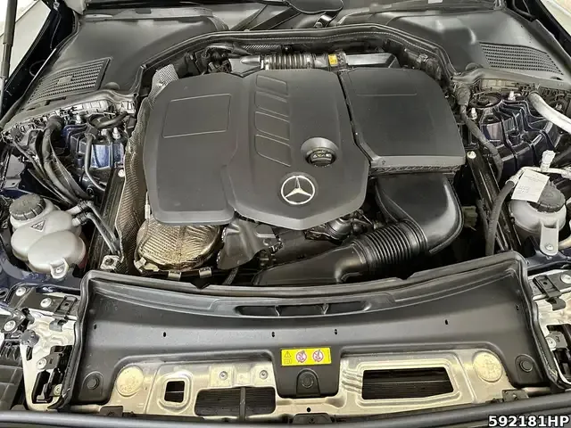 Mercedes-Benz C 220