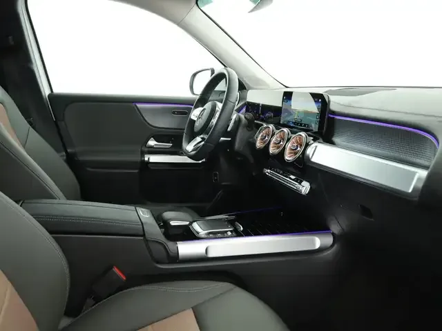Mercedes-Benz EQB 250