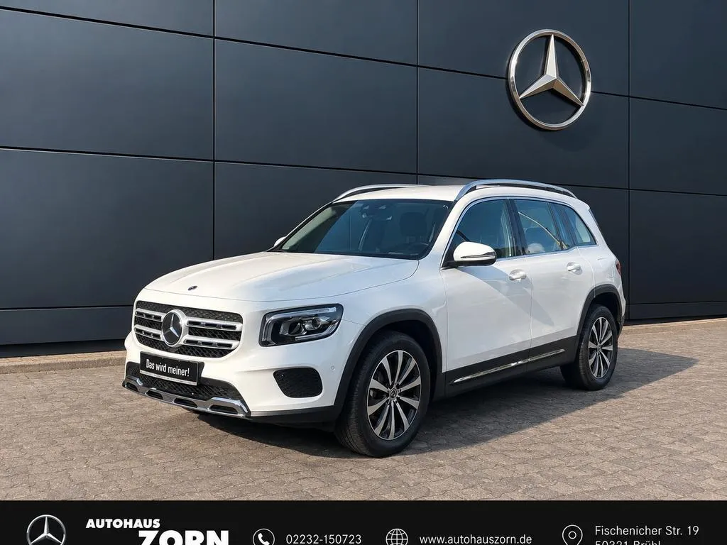 Mercedes-Benz GLB 180
