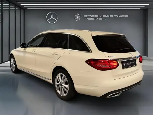 Mercedes-Benz C 180