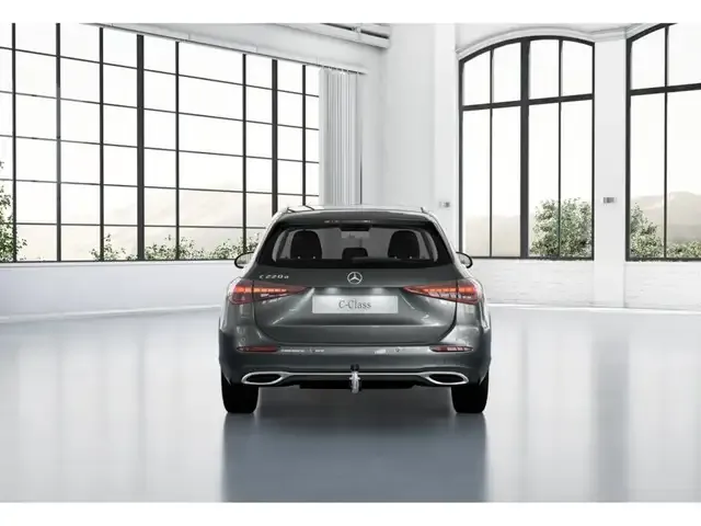 Mercedes-Benz C 220