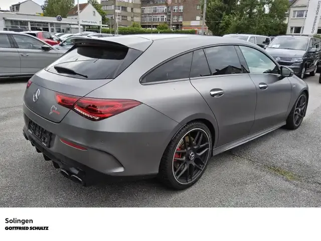 Mercedes-Benz CLA 45 AMG