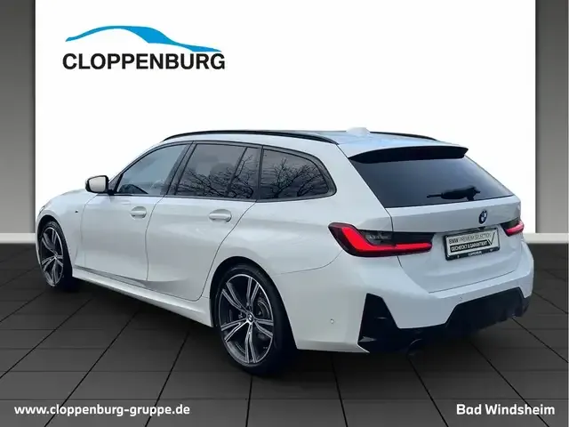 BMW 320