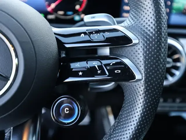 Mercedes-Benz CLA 35 AMG