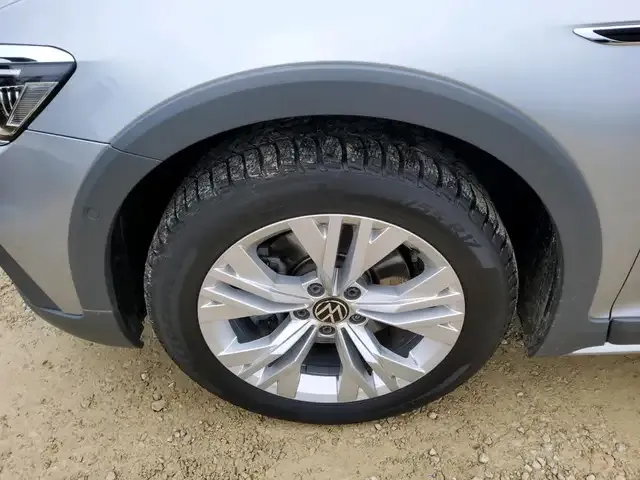 Volkswagen Passat Alltrack