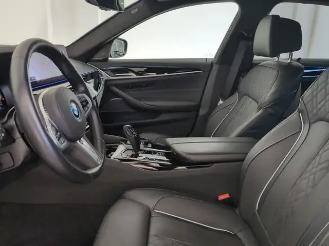 BMW 545