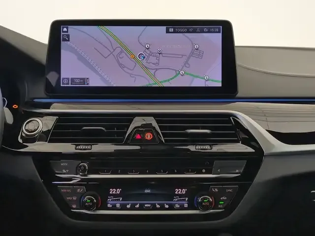 BMW 545