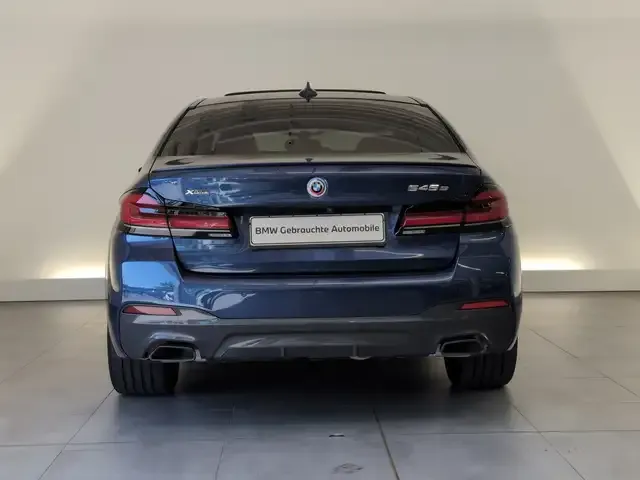 BMW 545