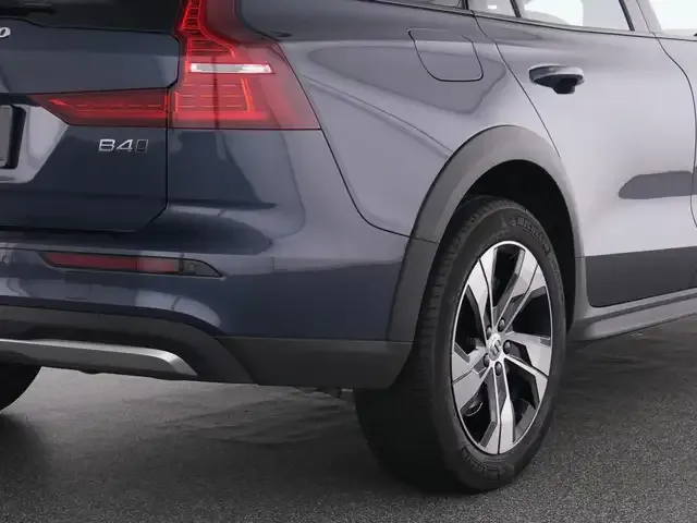 Volvo V60 Cross Country