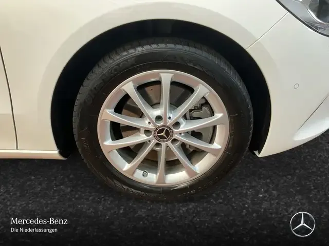 Mercedes-Benz B 250