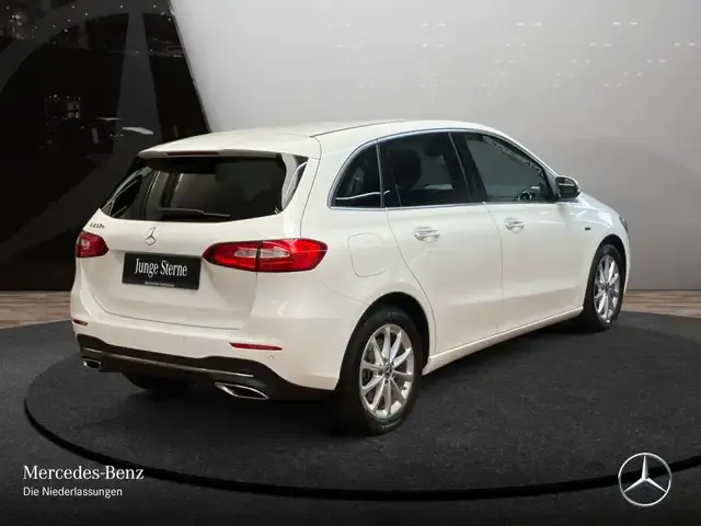 Mercedes-Benz B 250