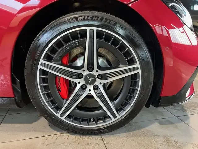 Mercedes-Benz EQE 53