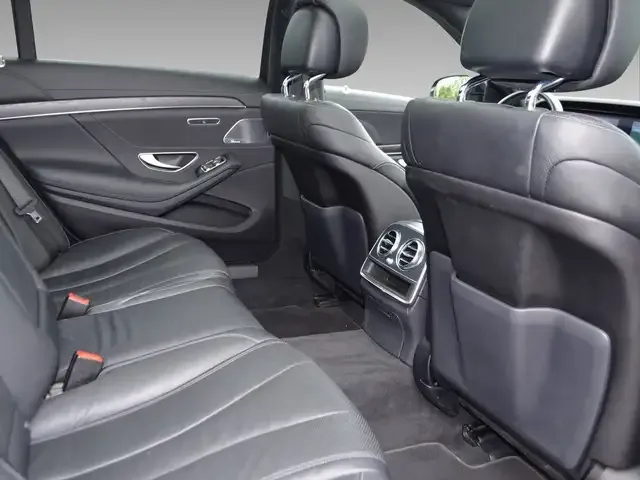 Mercedes-Benz S 400