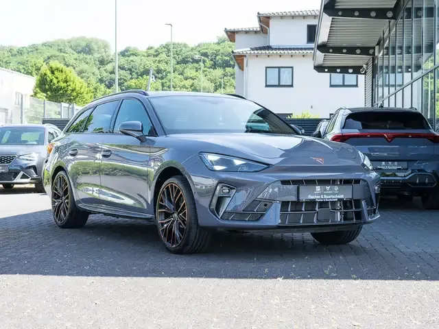 CUPRA Leon