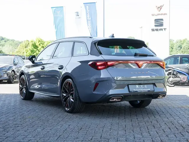 CUPRA Leon
