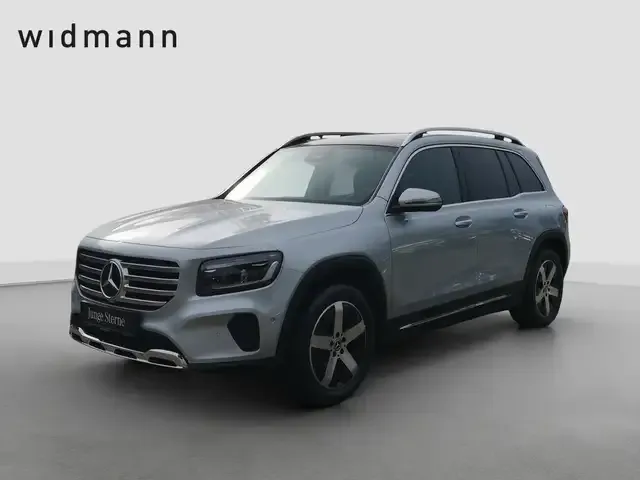 Mercedes-Benz GLB 200