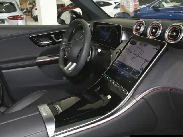 Mercedes-Benz GLC 220