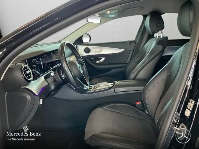 Mercedes-Benz E 400