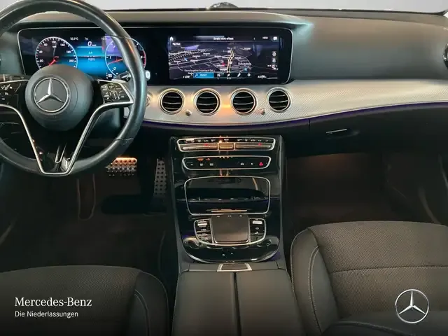 Mercedes-Benz E 400