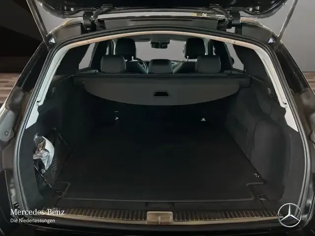 Mercedes-Benz E 400