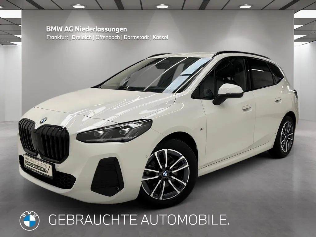 BMW 218