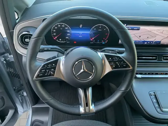 Mercedes-Benz 250