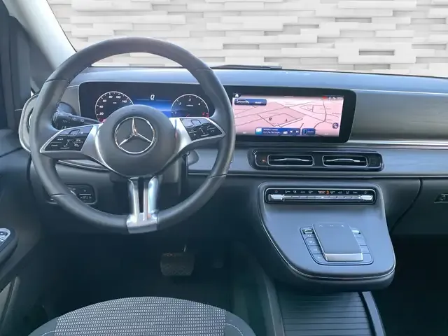 Mercedes-Benz 250