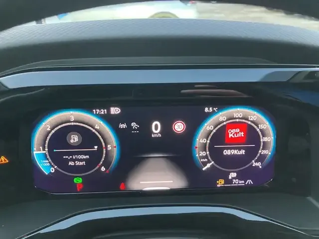 Volkswagen T7 California