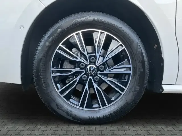 Volkswagen T7 California