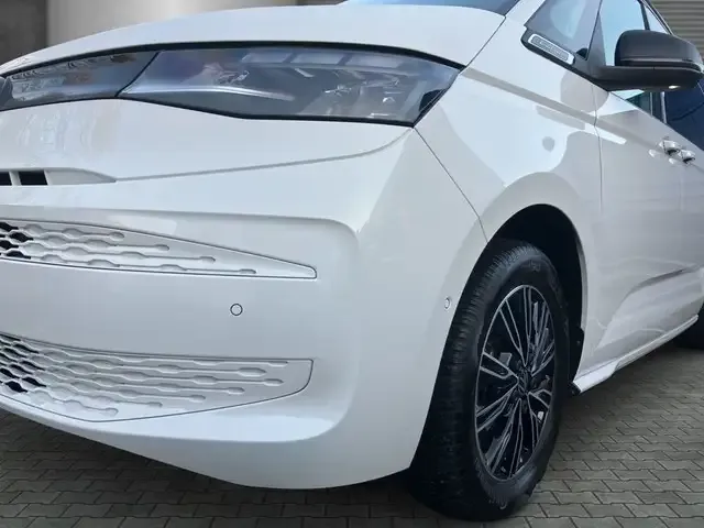 Volkswagen T7 California