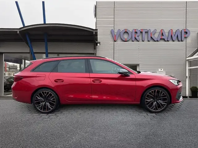 CUPRA Leon