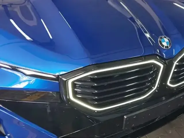 BMW XM