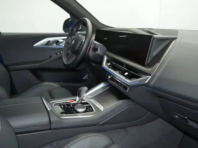 BMW XM