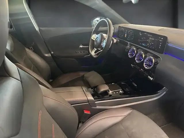 Mercedes-Benz A 180