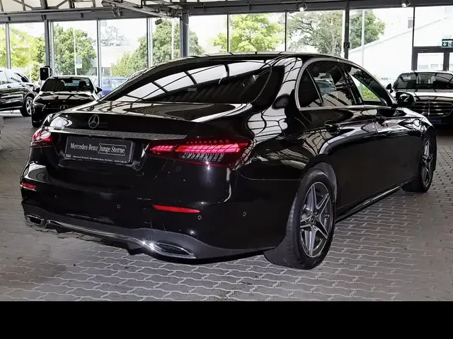 Mercedes-Benz E 200