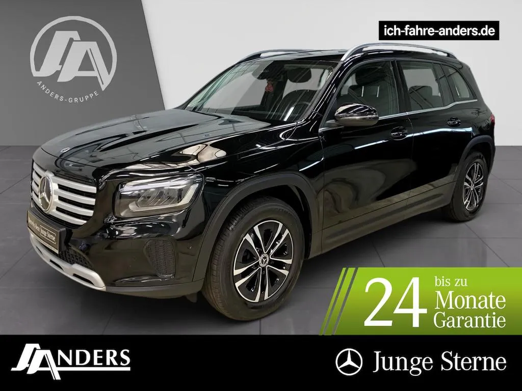 Mercedes-Benz GLB 200