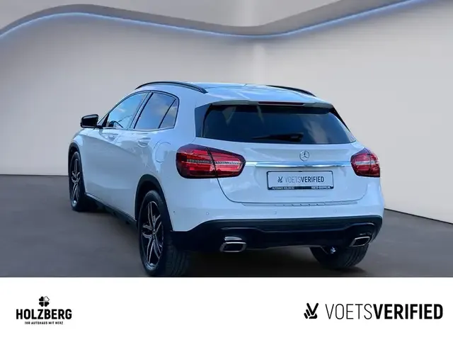Mercedes-Benz GLA 250
